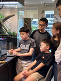 Bring a Friend — team up with a buddy to build one tank together!